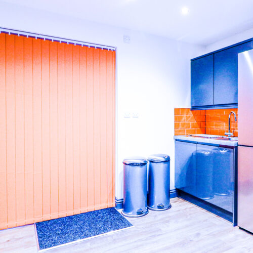 25 Glebe Road Kitchen 1